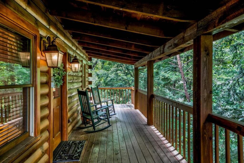 Nice View Fireplace, Hot Tub, Porch Bed, Private Sevierville Eksteriør billede