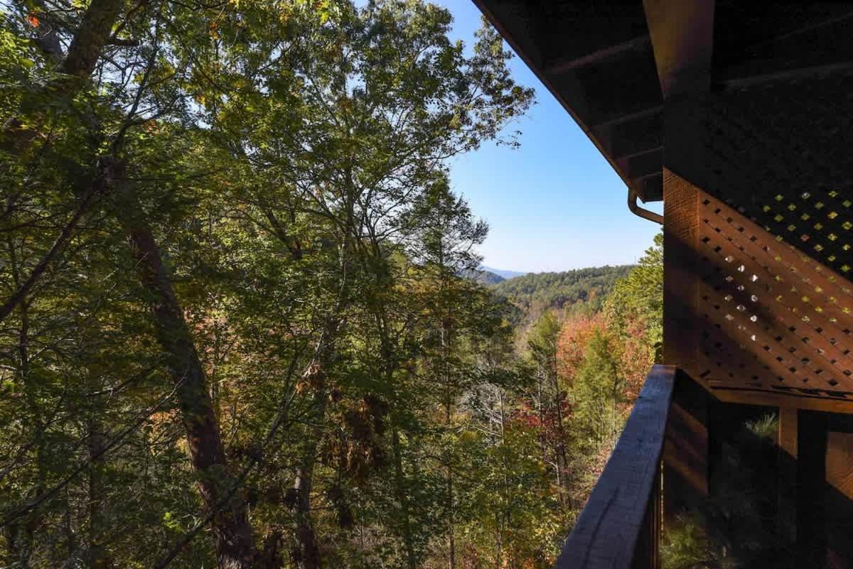Nice View Fireplace, Hot Tub, Porch Bed, Private Sevierville Eksteriør billede
