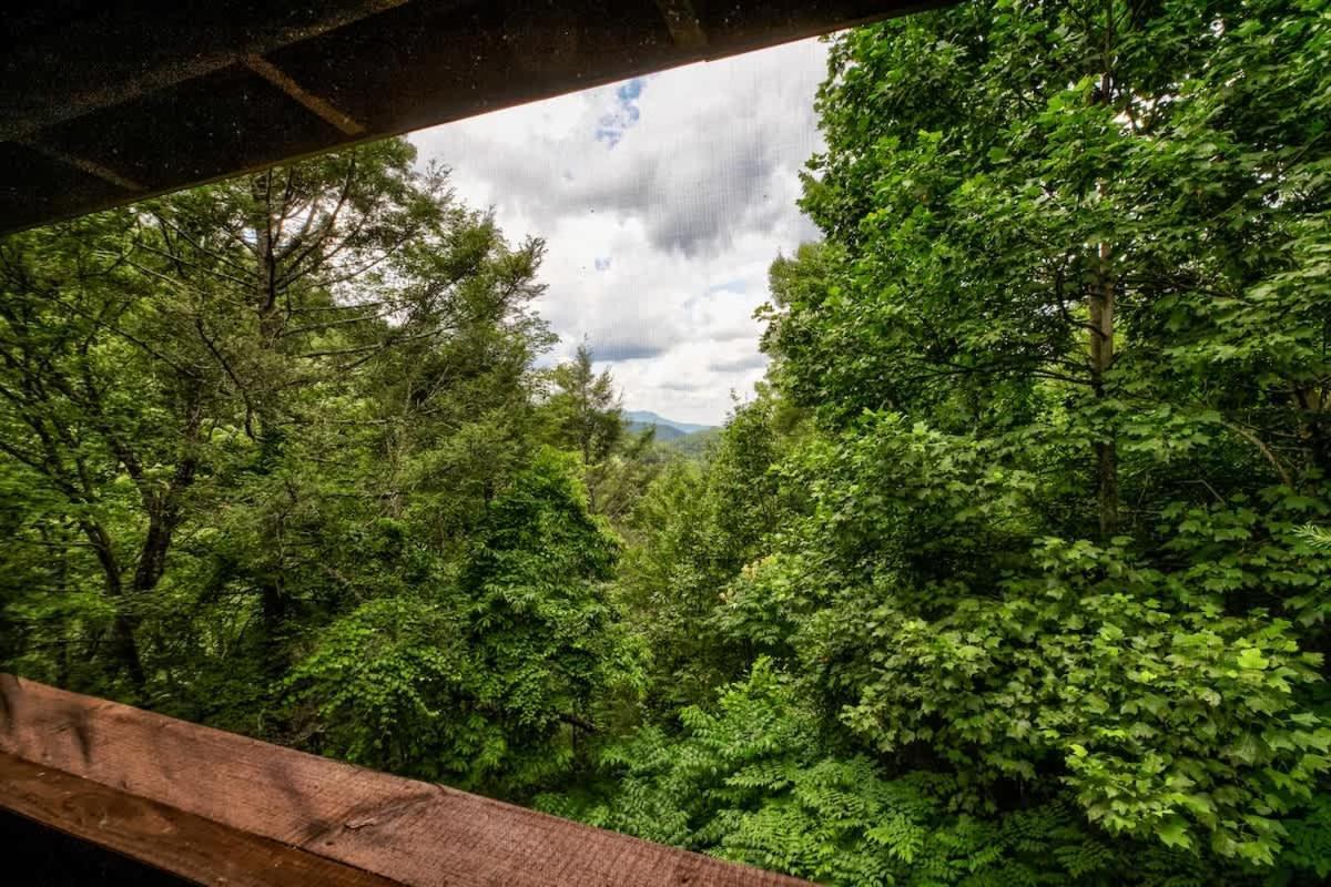 Nice View Fireplace, Hot Tub, Porch Bed, Private Sevierville Eksteriør billede